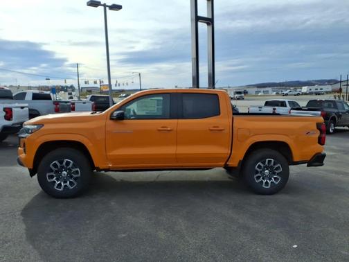 Sunrise Orange 2026 Chevrolet Colorado Z71
