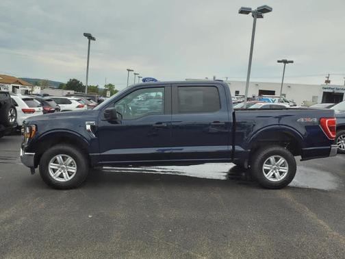 Antimatter Blue Metallic 2023 Ford F-150 XLT