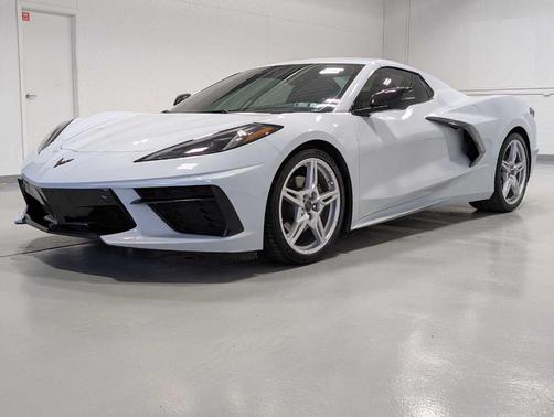 Ceramic Matrix Gray Metallic 2022 Chevrolet Corvette Stingray w/3LT