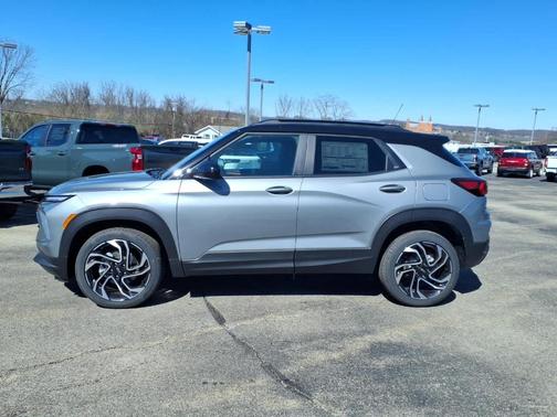 Sterling Gray Metallic 2026 Chevrolet Trailblazer RS