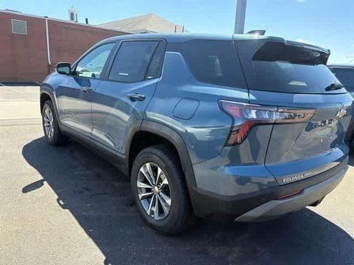Lakeshore Blue Metallic 2026 Chevrolet Equinox LT