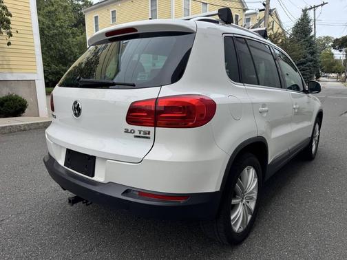 2014 Volkswagen Tiguan 4MOTION Auto SEL