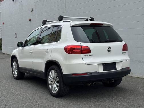 2014 Volkswagen Tiguan 4MOTION Auto SEL