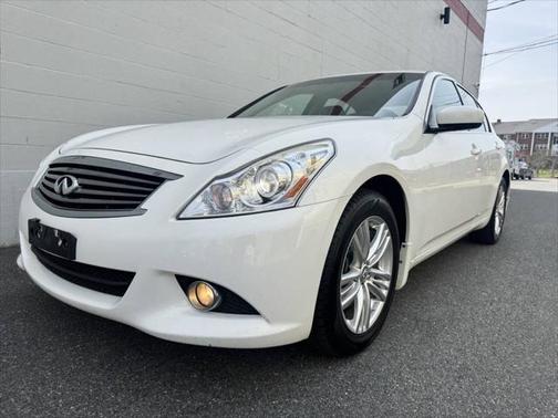 2013 INFINITI G37x Base