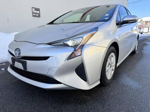2017 Toyota Prius Two