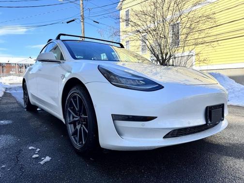 2020 Tesla Model 3 Standard Range Plus