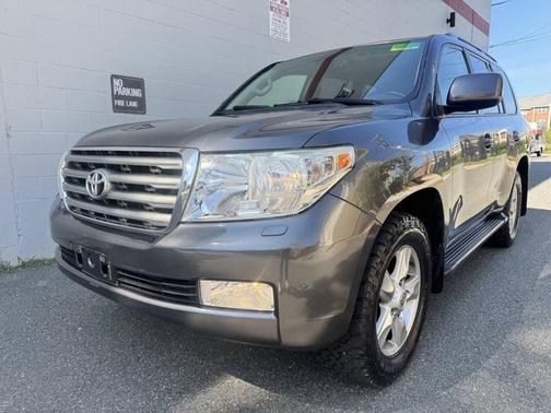 2011 Toyota Land Cruiser Base