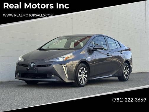 2021 Toyota Prius LE
