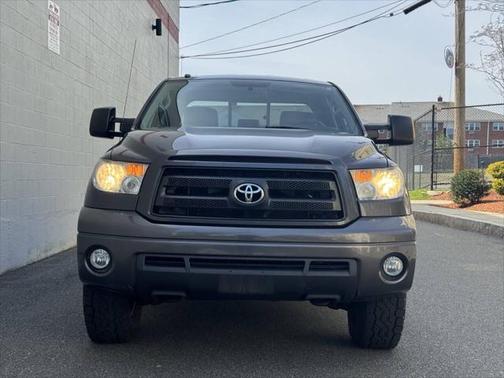 2011 Toyota Tundra Grade