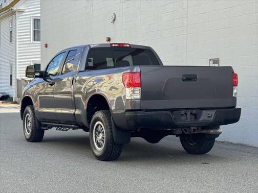 2011 Toyota Tundra Grade