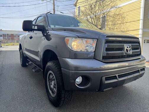 2011 Toyota Tundra Grade