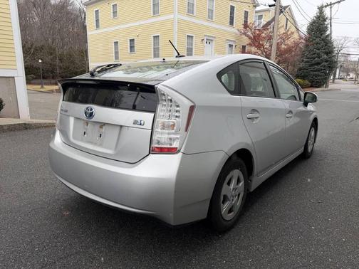2011 Toyota Prius III
