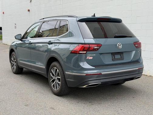 Teal 2020 Volkswagen Tiguan 2.0T SE 4MOTION