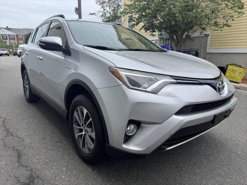 2016 Toyota RAV4 Hybrid XLE