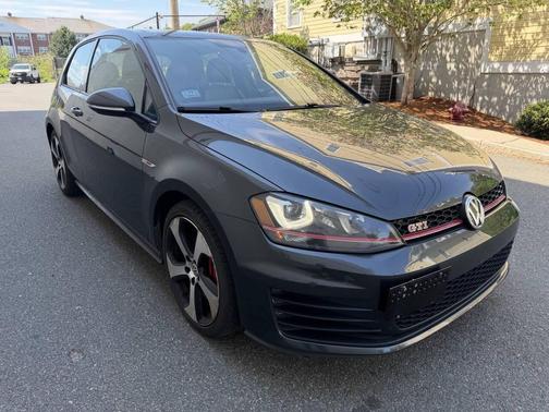 Carbon Steel Gray Metallic 2015 Volkswagen Golf GTI 2.0T SE w/Performance Package 2-Door