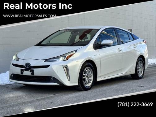 2022 Toyota Prius LE