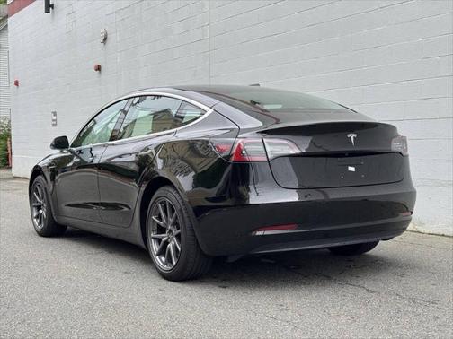 2018 Tesla Model 3 Mid Range