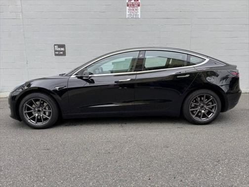 2018 Tesla Model 3 Mid Range