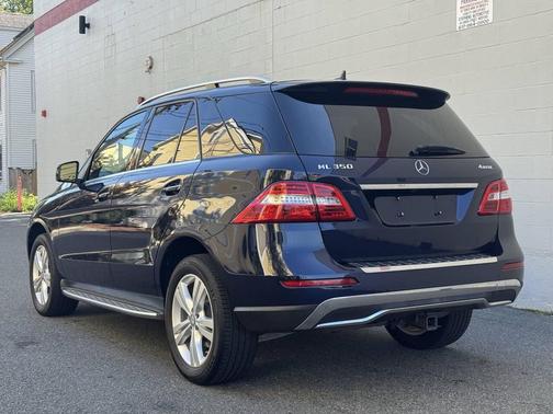 2015 Mercedes-Benz M-Class 4MATIC