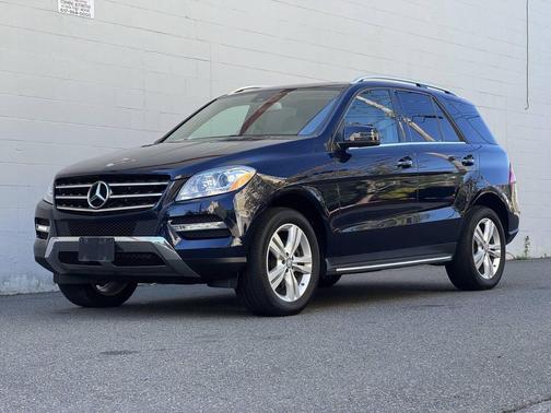 2015 Mercedes-Benz M-Class 4MATIC