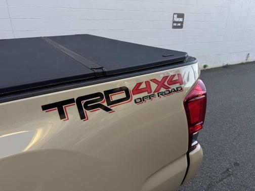 2016 Toyota Tacoma TRD Sport