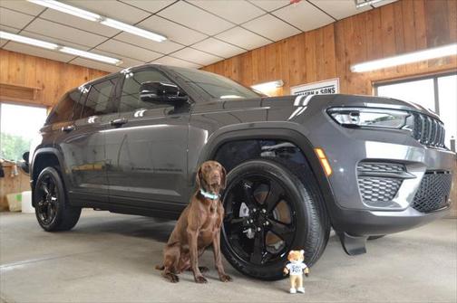 2024 Jeep Grand Cherokee Altitude