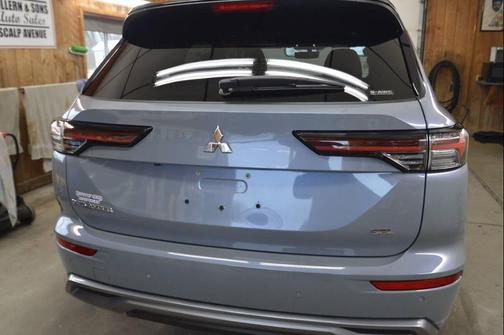 2025 Mitsubishi Outlander SEL AWD 4dr SUV