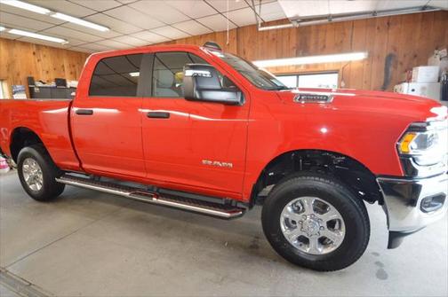 2024 RAM 2500 Big Horn 4x4 4dr Crew Cab 6.3 ft. SB Pickup