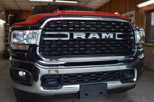 2024 RAM 2500 Big Horn 4x4 4dr Crew Cab 6.3 ft. SB Pickup