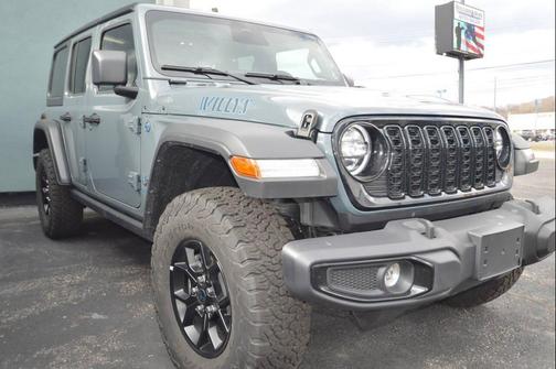 2025 Jeep Wrangler 4xe Willys