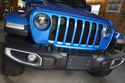 2023 Jeep Gladiator Sport S