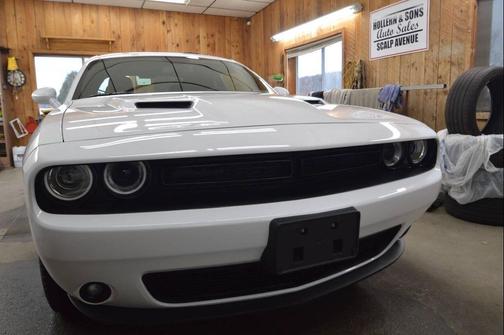 2023 Dodge Challenger SXT