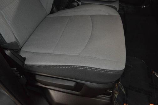2024 RAM 2500 Big Horn 4x4 4dr Crew Cab 6.3 ft. SB Pickup