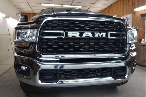 2024 RAM 2500 Big Horn 4x4 4dr Crew Cab 6.3 ft. SB Pickup