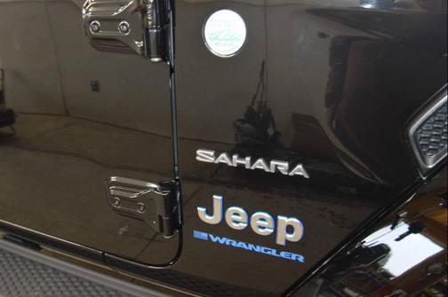 2024 Jeep Wrangler 4xe Sahara