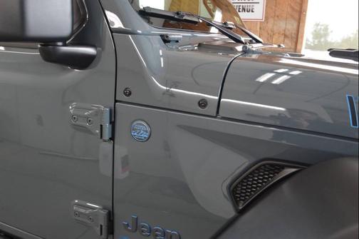 ANVIL 2025 Jeep Wrangler 4xe Willys