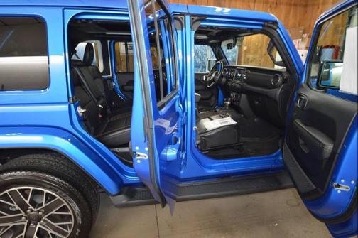 2023 Jeep Wrangler 4xe Sahara High Altitude