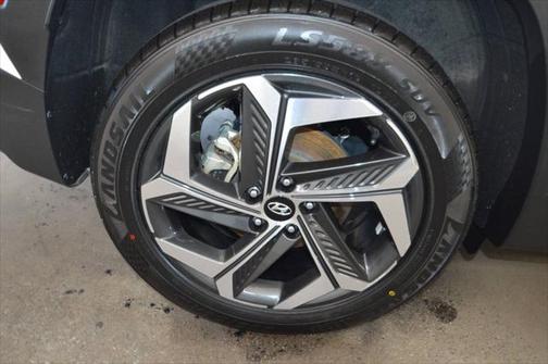 2023 Hyundai TUCSON SEL AWD 4dr SUV