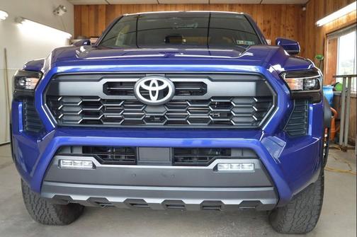 Blue Crush Metallic 2024 Toyota Tacoma TRD Off Road