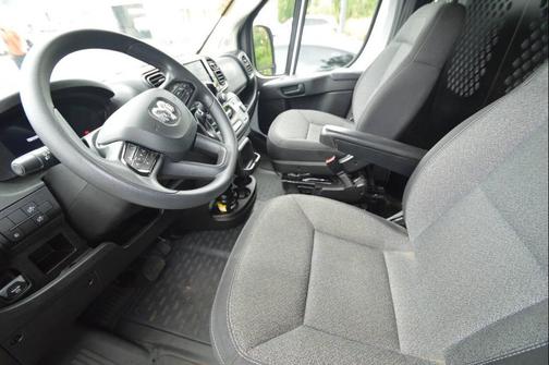 2023 RAM ProMaster 2500 Base