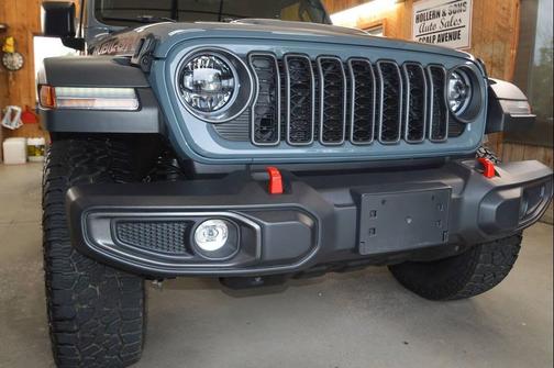 ANVIL CLEAR COAT 2025 Jeep Gladiator Rubicon