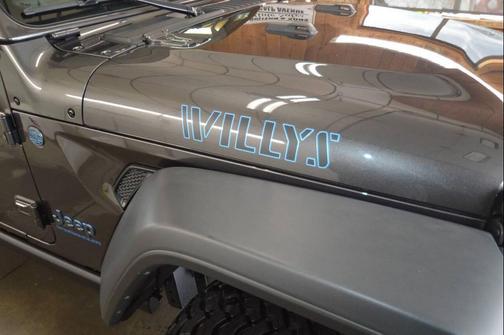 GRANITE CRYSTAL 2025 Jeep Wrangler 4xe Willys