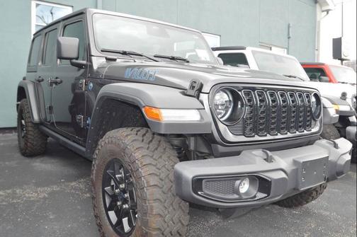 GRANITE CRYSTAL 2025 Jeep Wrangler 4xe Willys