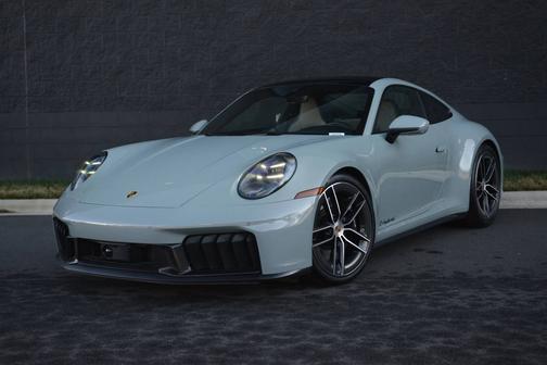 2025 Porsche 911 