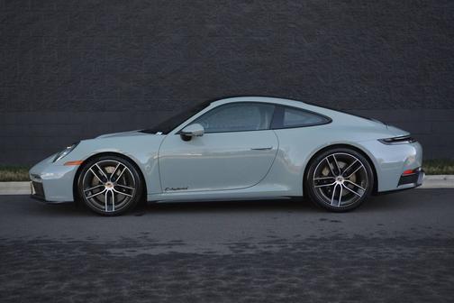 2025 Porsche 911 