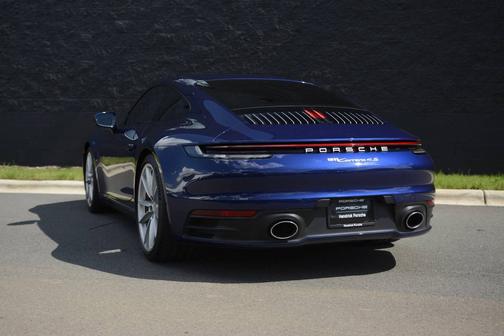 Gentian Blue Metallic 2024 Porsche 911