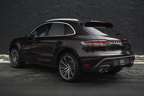 2025 Porsche Macan 