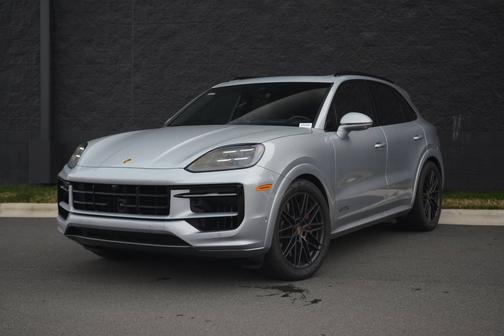 2025 Porsche Cayenne 