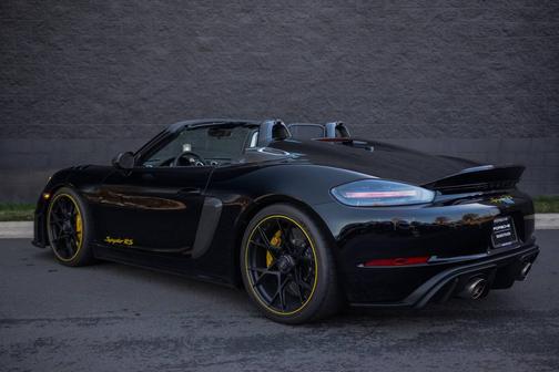 2025 Porsche 718 Spyder 