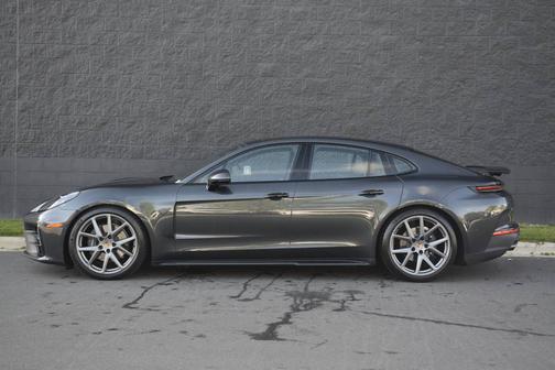 Vulcano Gray Metallic 2024 Porsche Panamera
